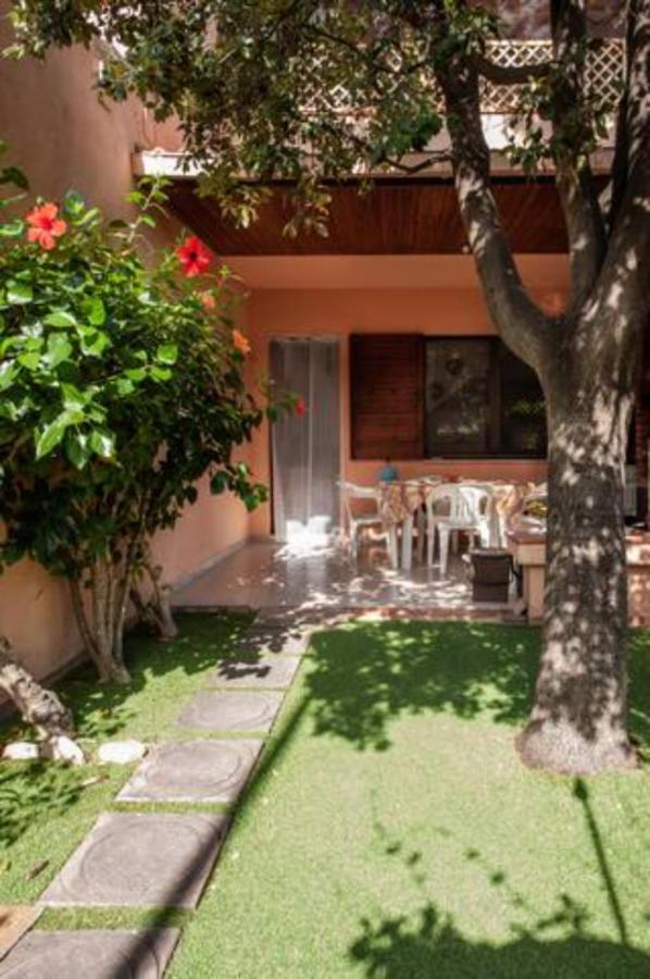 Casa A Schiera Con Giardino A Pochi Passi Dal Mare Apartment Capitana Ngoại thất bức ảnh
